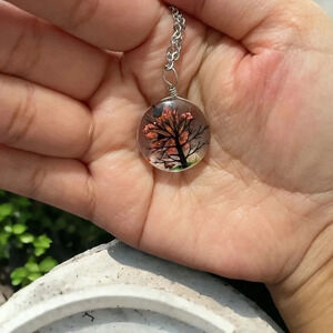 Resin Flower Pressed & Tree Circle Pendant Charm Stainless Steel Necklace